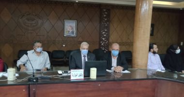 وكيل وزارة التعليم بالقليوبية يعلن توفير بيئة تعليمية وصحية ملائمة للطلاب
