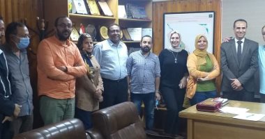 اجتماع وكيل صحة سوهاج ونقيب الأطباء لبحث آليات ترخيص المنشآت العلاجية الخاصة
