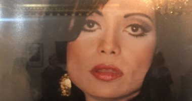 سوسن بدر عن صورتها فى المسرح القومى: "فخورة انى جنب عمالقة المسرح"