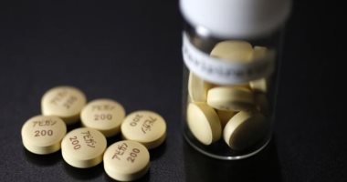 اليابان تتوقع الموافقة على عقار أفيجان لعلاج فيروس كورونا أكتوبر المقبل   