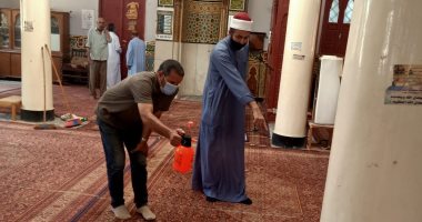 الأوقاف تواصل حملة نظافة وتعقيم المساجد.. وتؤكد: نظافة المساجد وطهارتها طريق إلى الجنة.. صور