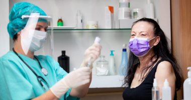 الولايات المتحدة تسجل 215194 حالة وفاة بسبب كورونا