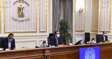 رئيس الوزراء يتابع المشروعات التنموية والخدمية بمحافظة قنا  