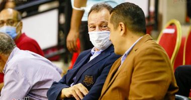 صور.. الخطيب يؤازر رجال طائرة الأهلى فى نهائى كأس مصر أمام طلائع الجيش