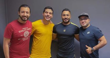  تامر حسنى يتابع مونتاج فيلمه الجديد من داخل الاستوديو .. صور