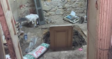 ضبط 26 جوالا بداخله طن من أحجار خام الذهب بأسوان