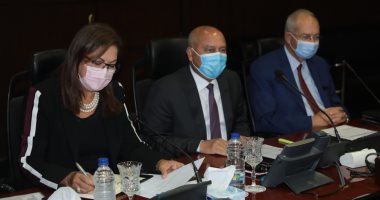  وزيرا النقل والتخطيط يجتمعان لمتابعة تنفيذ توطين صناعة وحدات السكك الحديد