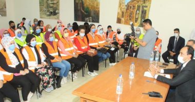 التضامن تدشن حملة طرق الأبواب لتوعية أهالى حى الأسمرات بخطورة تعاطى المخدرات
