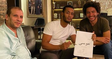 محمد رمضان فى جلسات عمل مكثفة مع مخرج مسلسله الجديد "موسى"