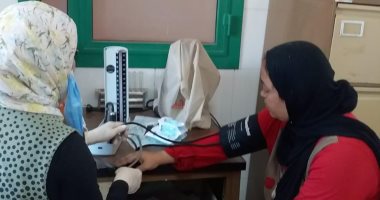 توقيع الكشف الطبى على 25 ألف حالة ضمن مبادرة 100 مليون صحة بالمنيا