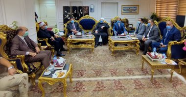 وصول وزير الأوقاف والمفتى البحيرة لافتتاح مسجد التقوى وأداء صلاة الجمعة.. صور