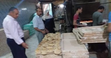 تحرير 44 محضرا فى حملات تموينيه بمحافظتى البحيرة والمنيا.. صور