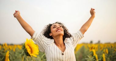 5 خطوات عليك اتباعها للتخلص من عاداتك السيئة.. "كلمة السر خليك صبور"