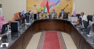 تدريب موظفى الجهات الحكومية على لغة الإشارة للتعامل مع الصم والبكم ببنى سويف