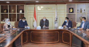 محافظ بنى سويف يفتتح الدورة التدريبية للدفعة الثانية من العاملين بالإدارة المحلية