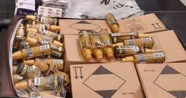 جمارك مطار القاهرة تضبط محاولة تهريب كمية من مستحضرات التجميل