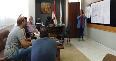 نائب محافظ جنوب سيناء تلتقى عددا من قاطنى الرويسات لبحث تنفيذ مخطط التنمية