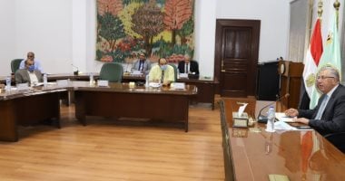 وزير الزراعة يؤكد اهتمام القيادة السياسية بسرعة إنجاز منظومة تحديث الرى
