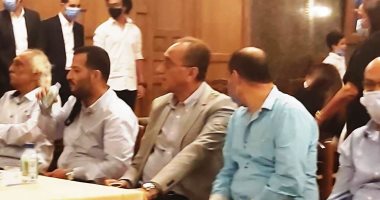 فيصل ندا وعمر عبد العزيز وبوسى شلبى فى عزاء المنتصر بالله
