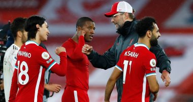 كل أهداف الاثنين.. ثلاثية ليفربول وأستون فيلا فى الدورى الإنجليزى