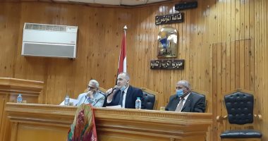تعليم القاهرة تعلن تشغيل 30 فصلا متنقلا للتغلب على الكثافات