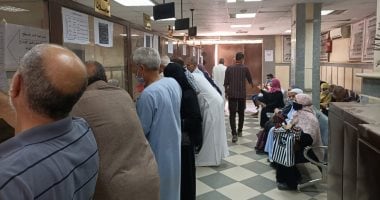 إقبال كبير على المراكز التكنولوجية لتقديم طلبات التصالح بالغربية.. صور 