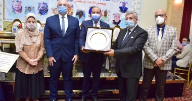 رئيس جامعة بنى سويف يقرر إعفاء أبناء شهداء الجيش الأبيض من المصروفات الدراسية