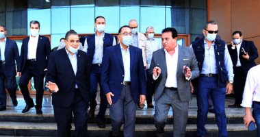 رئيس الوزراء من كفر الشيخ: مواجهة ظاهرة البناء على الأراضى الزراعية لمصلحة الوطن والمواطنين.. مصطفى مدبولى: تعليمات من الرئيس بالنهوض بالقطاع الصحي.. إقامة صرحين طبيين بالمحافظة بتكلفة 3 مليارات جنيه.. صور