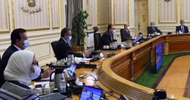 الحكومة: بدء تنفيذ تكليفات الرئيس بصرف منحة العمالة غير المنتظمة لنهاية 2020