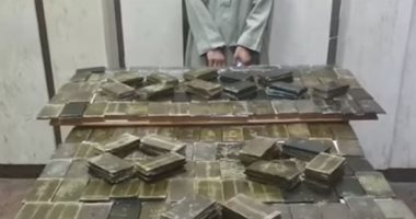 مكافحة المخدرات بسوهاج تضبط عاملا بحوزته 4 كيلو حشيش بطما