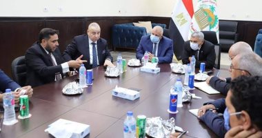 محافظ الوادي الجديد ورئيس هيئة تنمية الصعيد يبحثان دعم المشروعات الاستثمارية