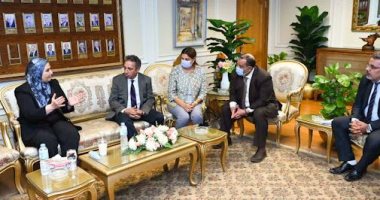 وزيرة التضامن تؤكد إنشاء ورش إنتاجية للأبناء فى مؤسسات الرعاية