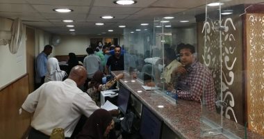 إقبال كبير من راغبى التصالح فى خالفات البناء بالأقصر