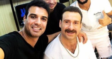 هكذا يظهر نضال الشافعى فى مسلسل "فى يوم وليلة" مع أحمد رزق.. صور