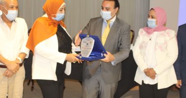 نائب محافظ الأقصر يشهد اللقاء الختامي لمشروع التنمية الشاملة لنجع الفوال بإسنا.. صور