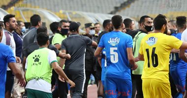 اشتباك بين لاعبى المصرى وإمام عاشور عقب نهاية لقاء الزمالك.. فيديو
