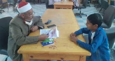 منطقة الأقصر الأزهرية تجرى التصفيات النهائية لمشروع تحدى القراءة العربى..صور