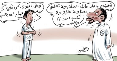 كاركاتير صحيفة سعودية.. كورونا يجبر أفراد الأسرة على التواصل عن بعد