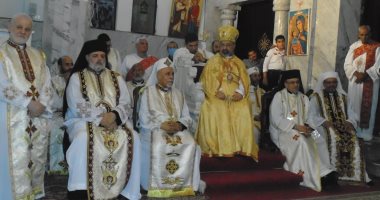 بطريرك الكاثوليك يفتتح معهد التربية الدينية ومعهد المشورة بأسيوط.. صور