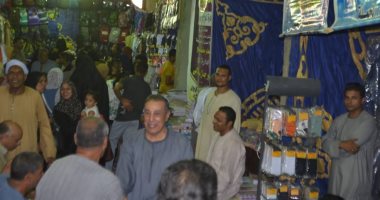 افتتاح معرض أهلا مدارس بسعر الجملة في مدينة إسنا بالأقصر.. صور