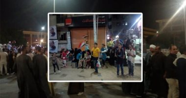 إرادة الشعب تنتصر على شائعات الإخوان بسوهاج.. الجماهير زحفت من القرى والمراكز لميدان جامعة سوهاج للاحتفال بذكرى انتصارات أكتوبر ودعم الدولة.. ولافتات لتأييد الرئيس.. السيدات: ما يحدث من تنمية لا ينكره إلا جاحد