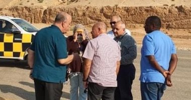 مطار القاهرة ينهى صيانة مخرات السيول داخل أرض المهبط  .. صور 