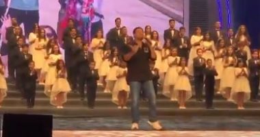 عاصى الحلانى يستعد لحفل انتصارات أكتوبر.. فيديو