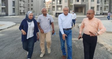 نائب رئيس هيئة المجتمعات العمرانية يتفقد مشروعات العاصمة الإدارية الجديدة