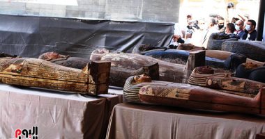 "السياحة والآثار" تستعد للإعلان عن كشف أثرى جديد فى سقارة يضم توابيت وآوانى