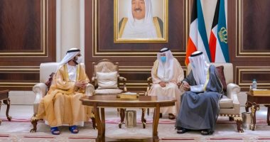 محمد بن راشد يلتقى أمير الكويت لتقديم واجب العزاء فى الشيخ صباح الأحمد