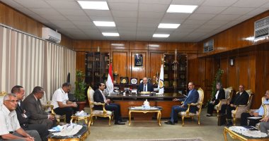بدء تفعيل عمل سيارة ضبط الأسواق لجهاز حماية المستهلك بمحافظة قنا