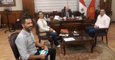 محافظ بورسعيد يستقبل متدربى البرنامج الرئاسى للتاهيل للقيادة