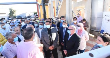 محافظ البحيرة يتفقد محطة معالجة إدكو الرئيسية بتكلفة 500 مليون جنيه