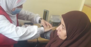 محافظ البحيرة يعلن الكشف على 178 ألف مواطن للحد من مخاطر الأمراض المزمنة